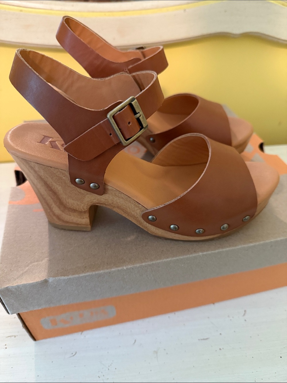 Kork Ease Katrine Tan Leather Platform Sandals with Buckle Strap- size 7 - Picture 5 of 5